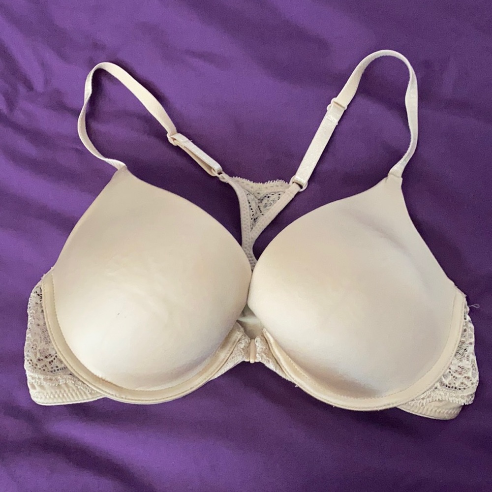 Maidenform 34c beige front close bra